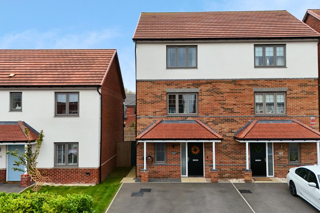 Main image of property: Longwall Road, Pontefract
