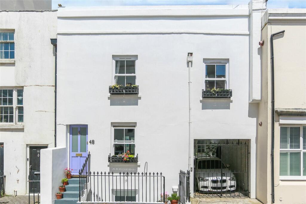 5 bedroom terraced house for sale in Sillwood Street, Brighton, East Sussex, BN1