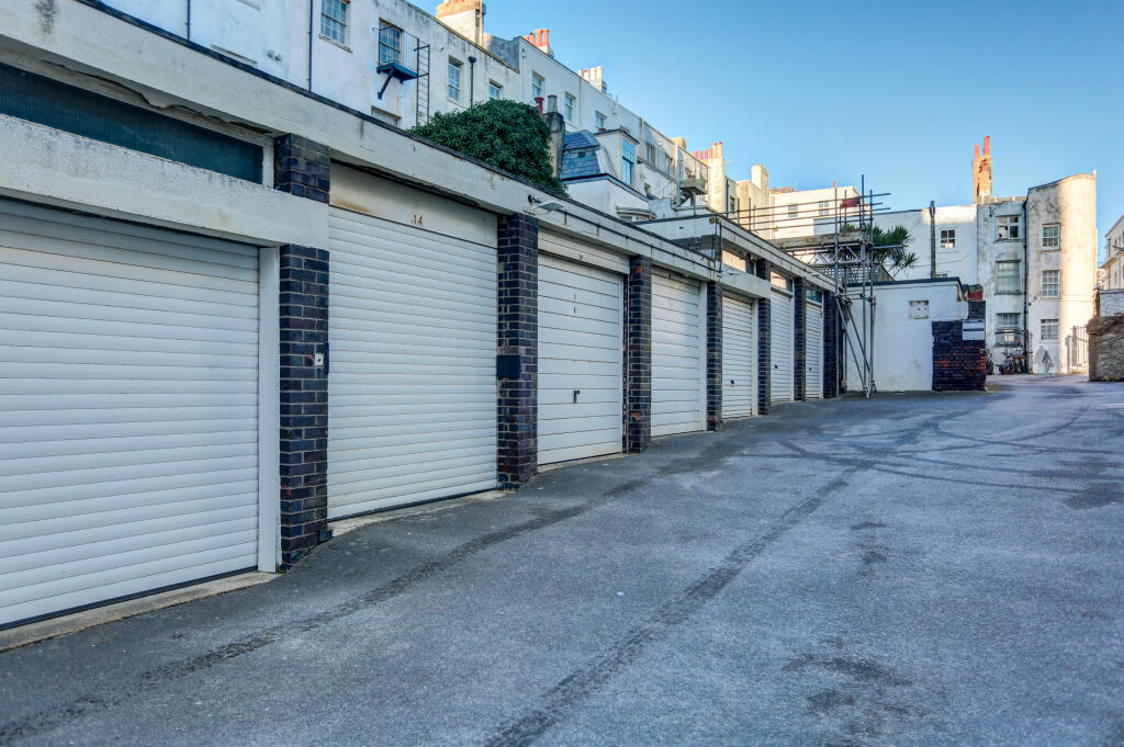 Additional property image - Kings Road, Brighton, East Sussex, BN1