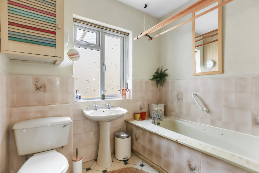 Additional property image - Surrenden Road, Brighton, East Sussex, BN1
