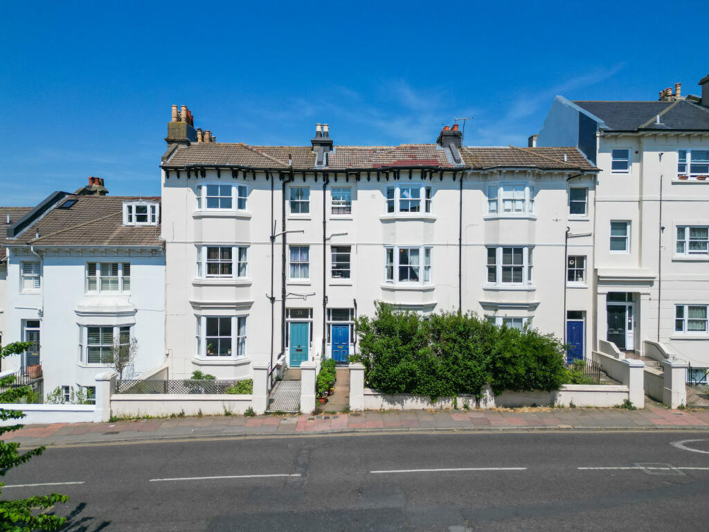Main image of property: Buckingham Place, Brighton, Brighton, BN1