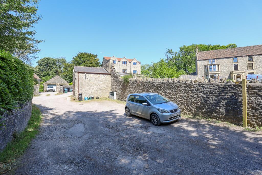 Additional property image - Charlton Apartments