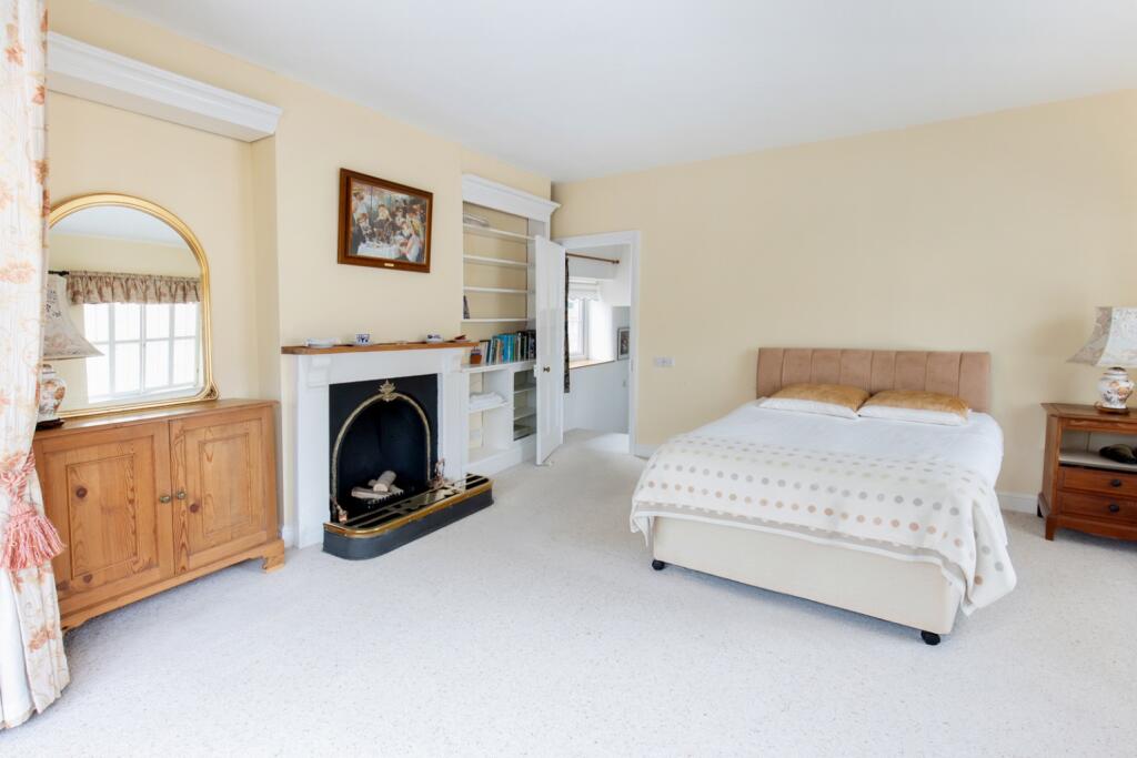 Additional property image - Phoenix Cottage, The Square, Westbury Sub Mendip