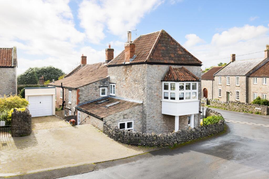 Additional property image - Phoenix Cottage, The Square, Westbury Sub Mendip
