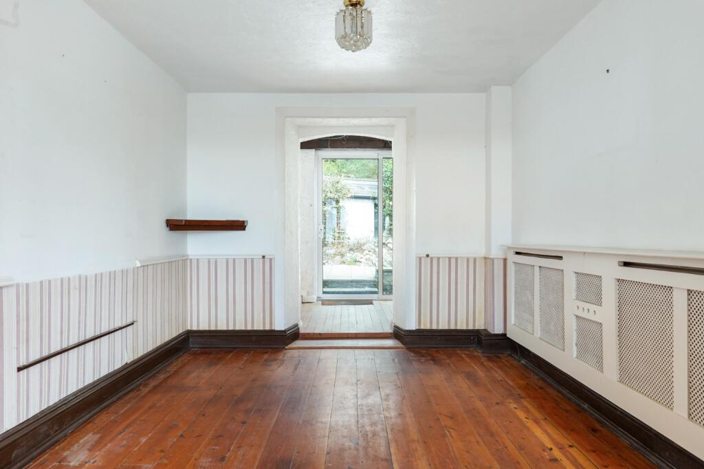 Additional image 4 of Easton, Wells