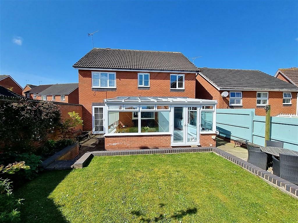 5 bedroom detached house for sale in Godiva Road, Leominster
