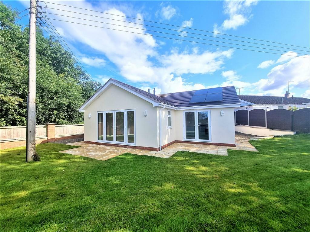 2 bedroom detached bungalow for sale in The Birches, Shobdon