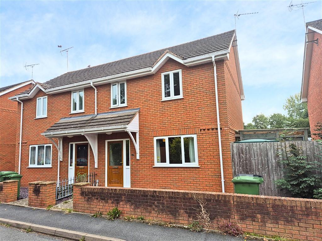 Main image of property: Pinsley Road, Leominster, Herefordshire, HR6 8NN