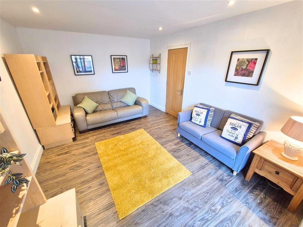 Main image of property: Ebnal Close, Leominster, Herefordshire, HR6 8SL