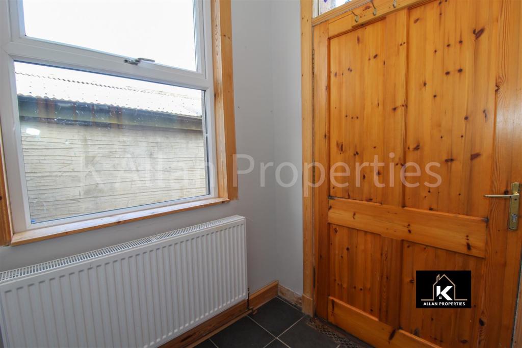 3 bedroom semidetached house for sale in West Custom House, Longhope