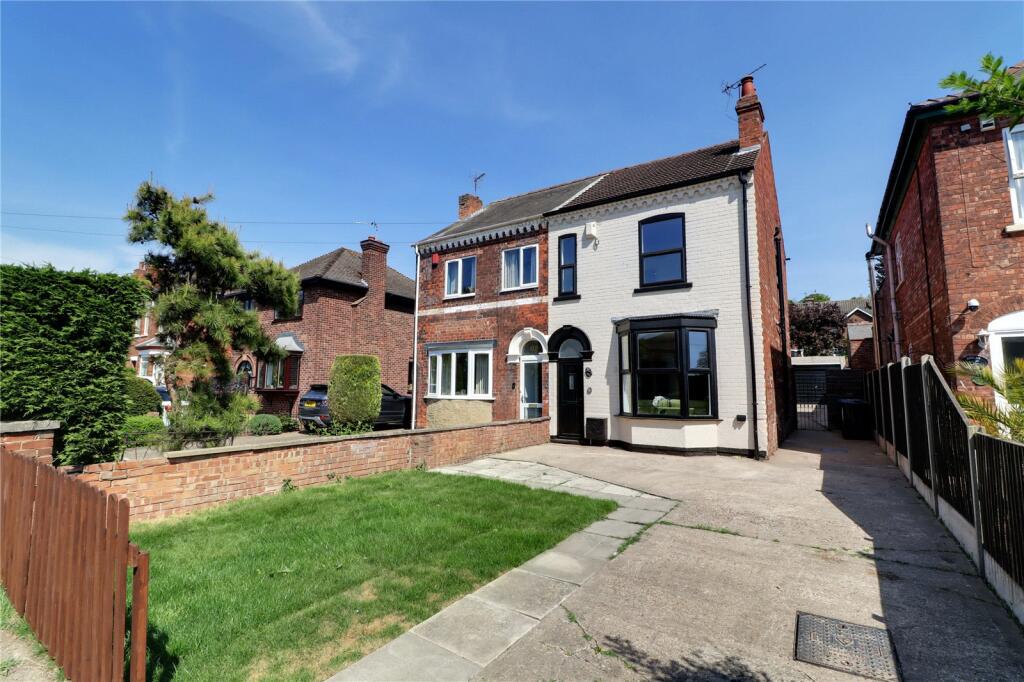Main image of property: Lea Road, Gainsborough, Lincolnshire, DN21