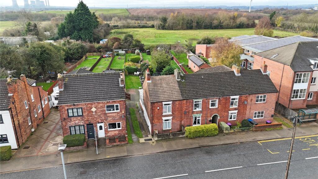 Main image of property: Lea Road, Gainsborough, Lincolnshire, DN21