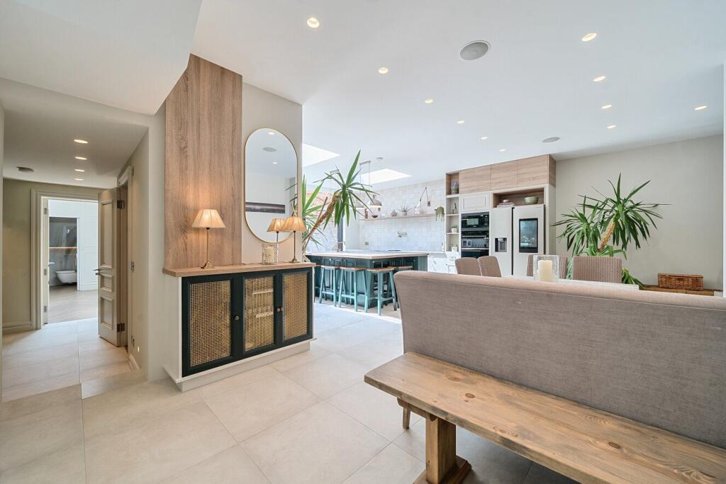 Main image of property: Jasmine Grove, Penge, London, SE20