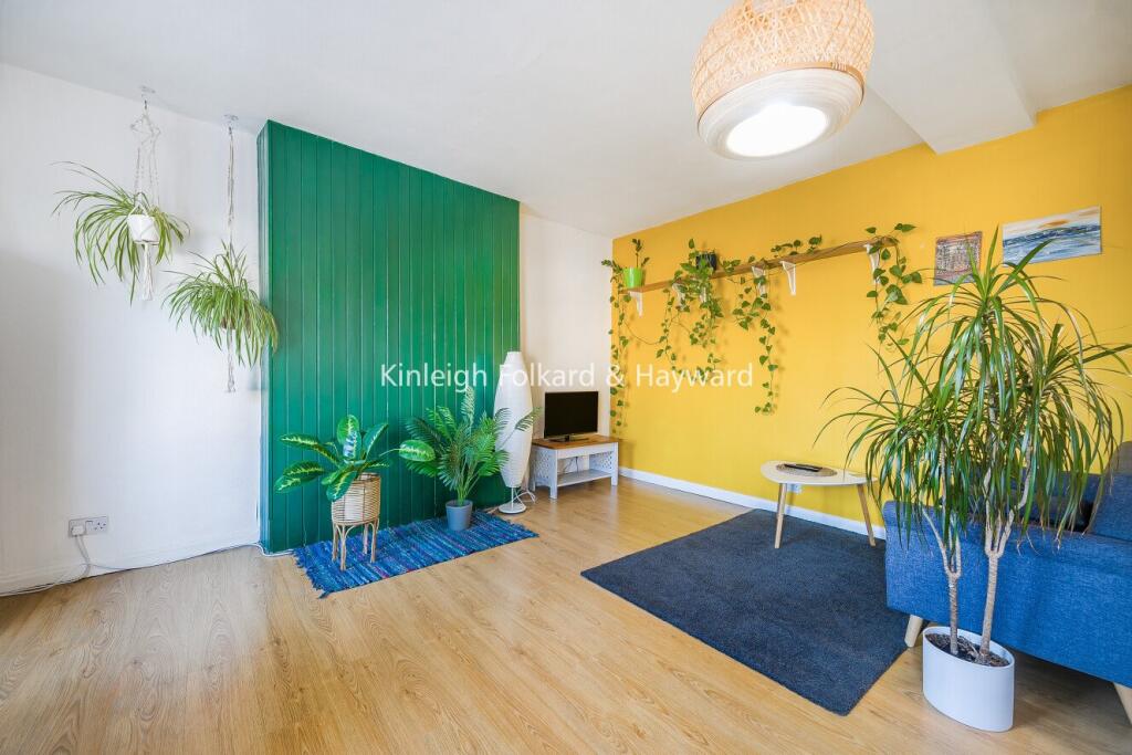 Main image of property: High Street, London, SE20