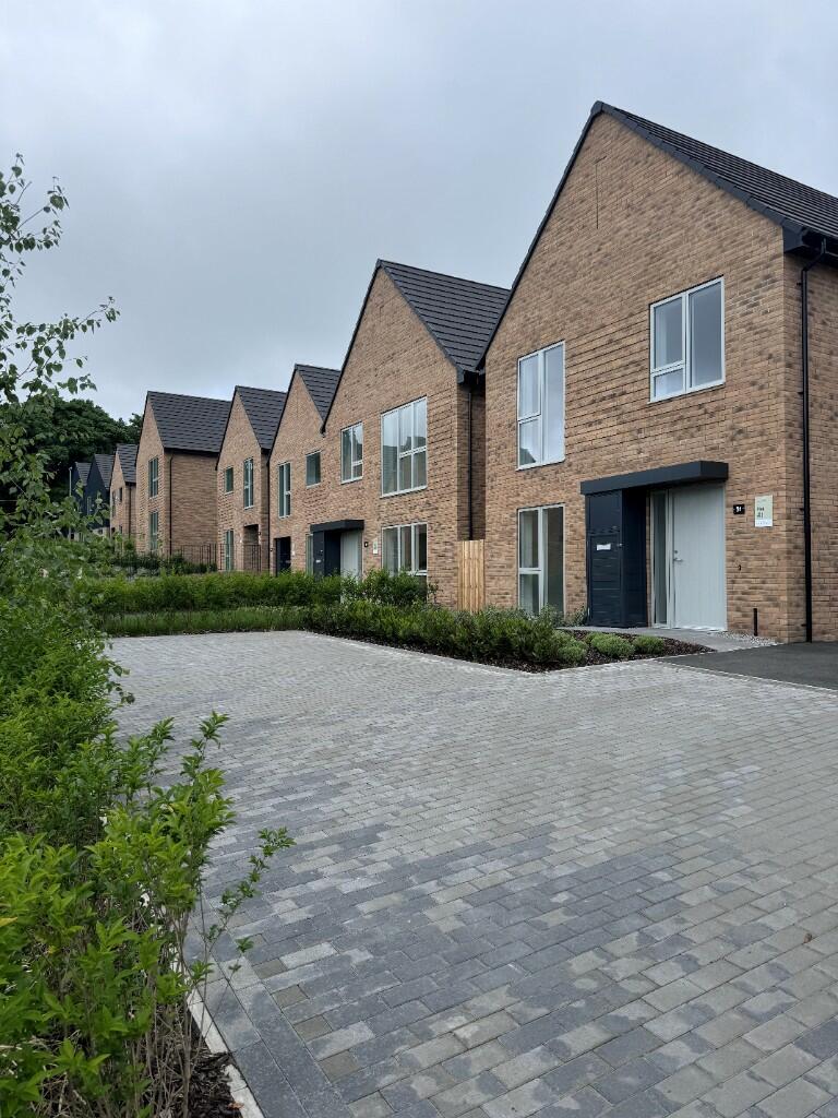 Additional property image - Trough Laithe Road,
Barrowford,
BB9 6ET