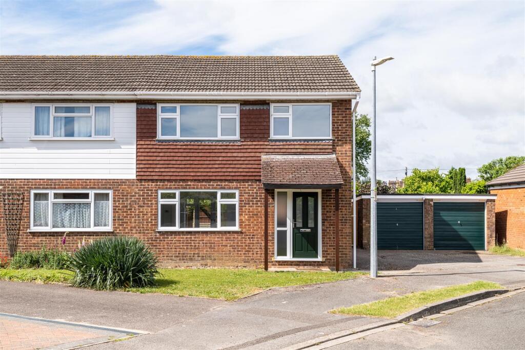 Main image of property: The Hawthorns, Cranfield