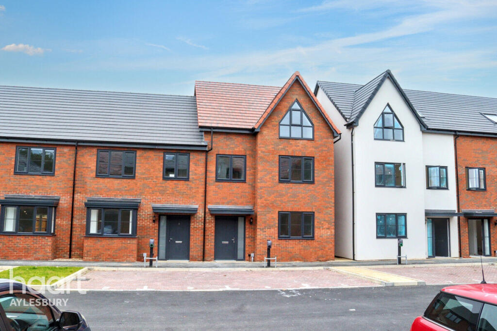 Main image of property: Eighth Avenue, Aylesbury