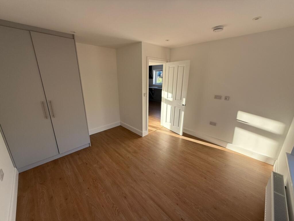 Additional property image - The Cottage Shenley Lane, London Colney, St. Albans, AL2 1AE
