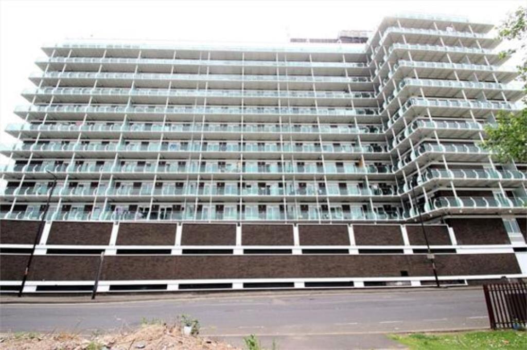Main image of property: Flat 604 Northampton House, Wellington Street, Northampton, NN1 3NB
