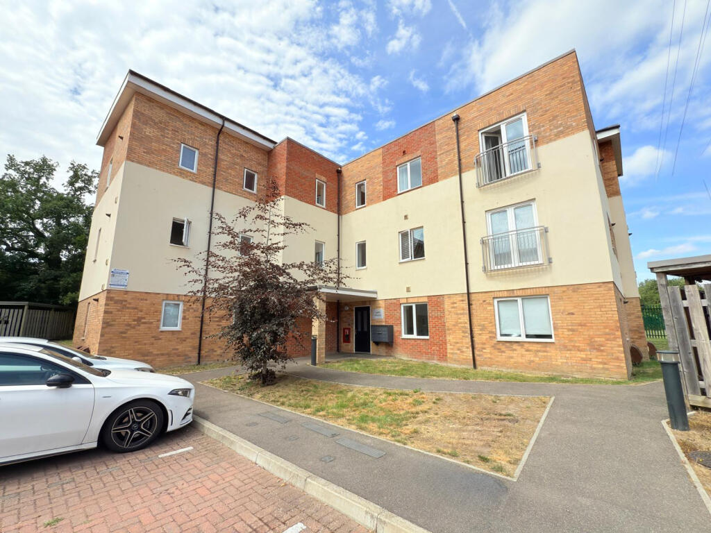 Main image of property: Leatherhead