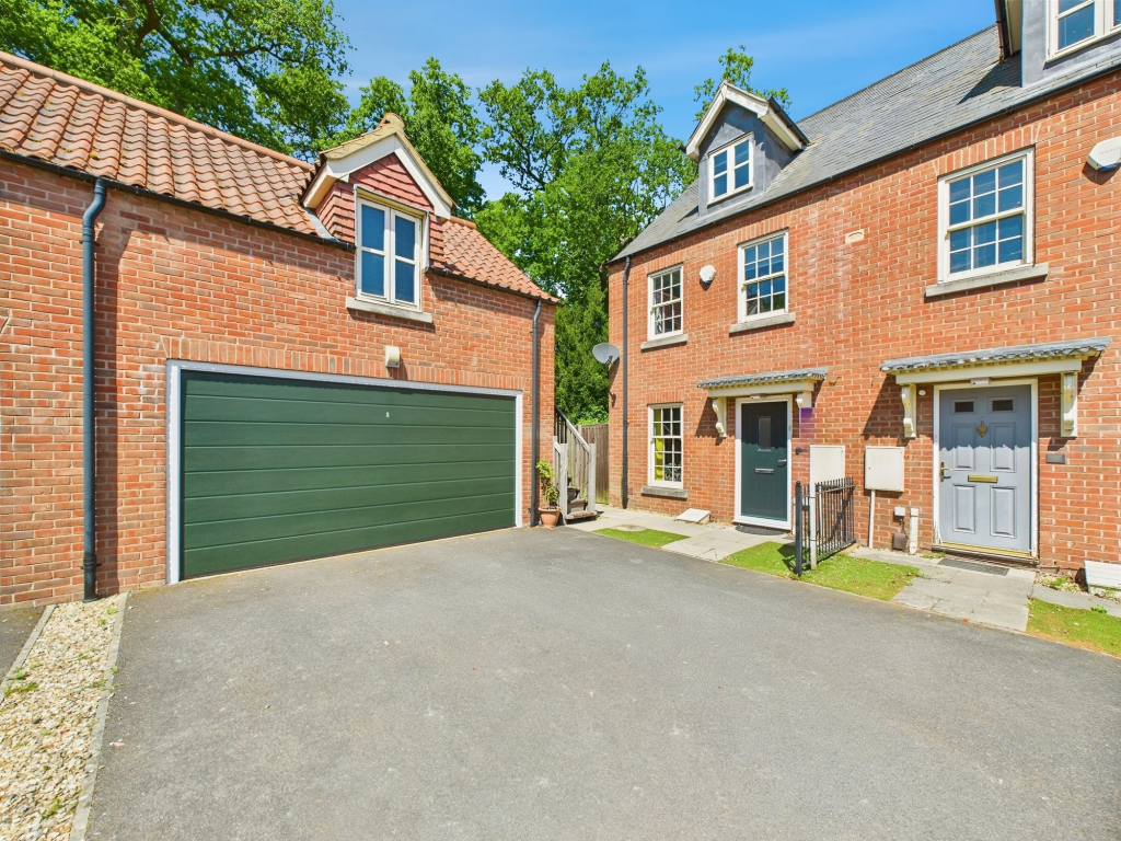 Main image of property: King Henry Chase, South Bretton, Peterborough, PE3
