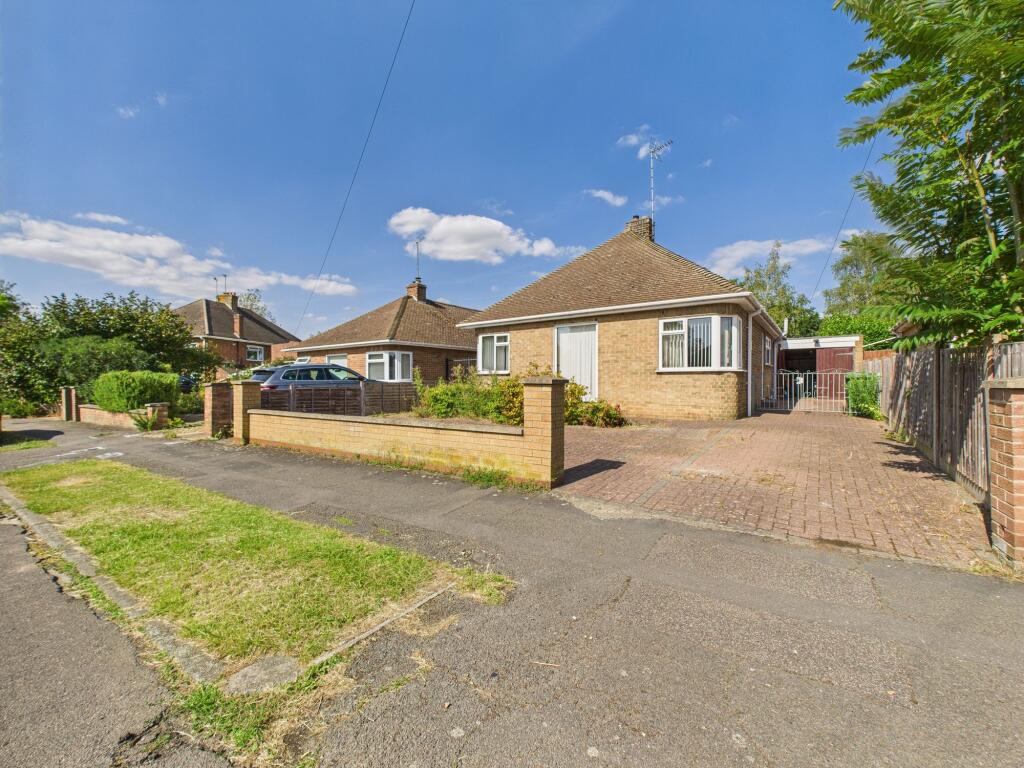 Main image of property: Gordon Way, Orton Longueville, PE2