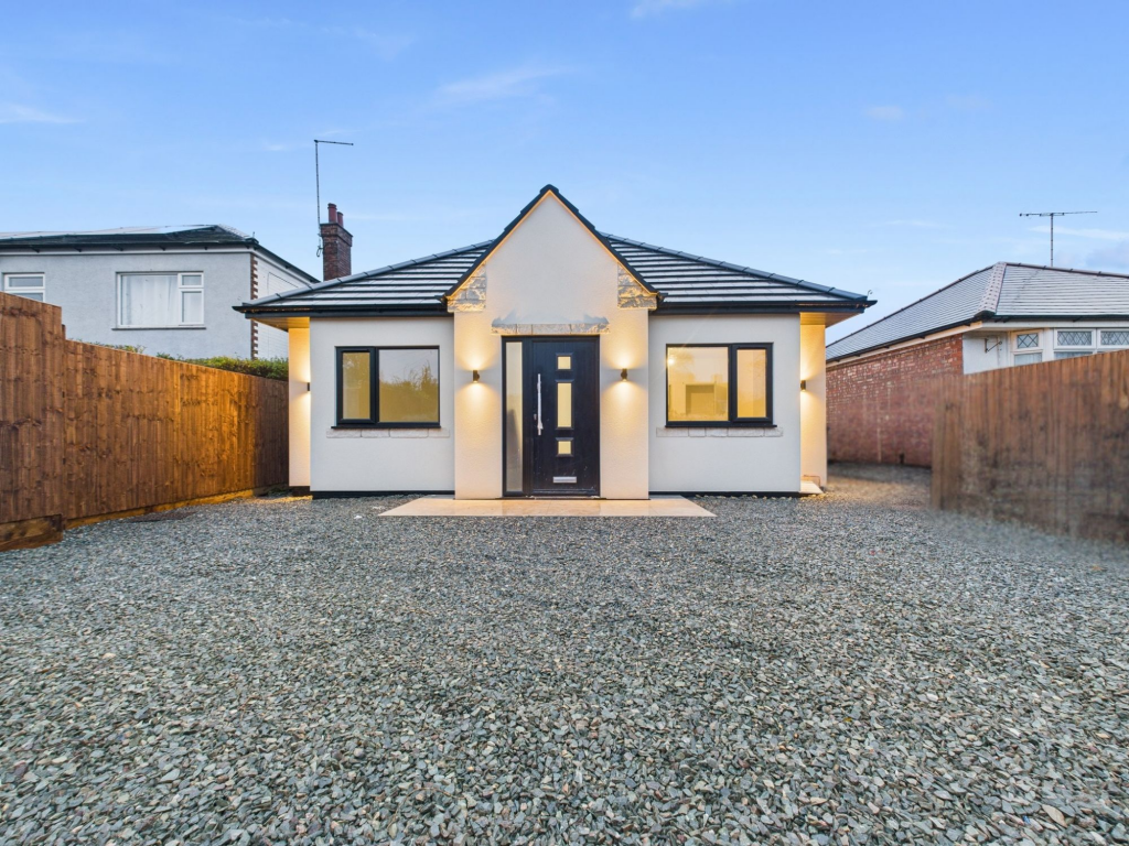 Main image of property: London Road, Yaxley, PE7