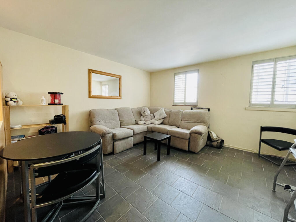 Additional property image - 9 Bennetts Hill, B2 5RS