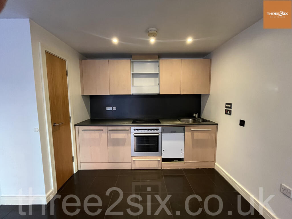 Additional property image - Islington Gates, B3 1JN