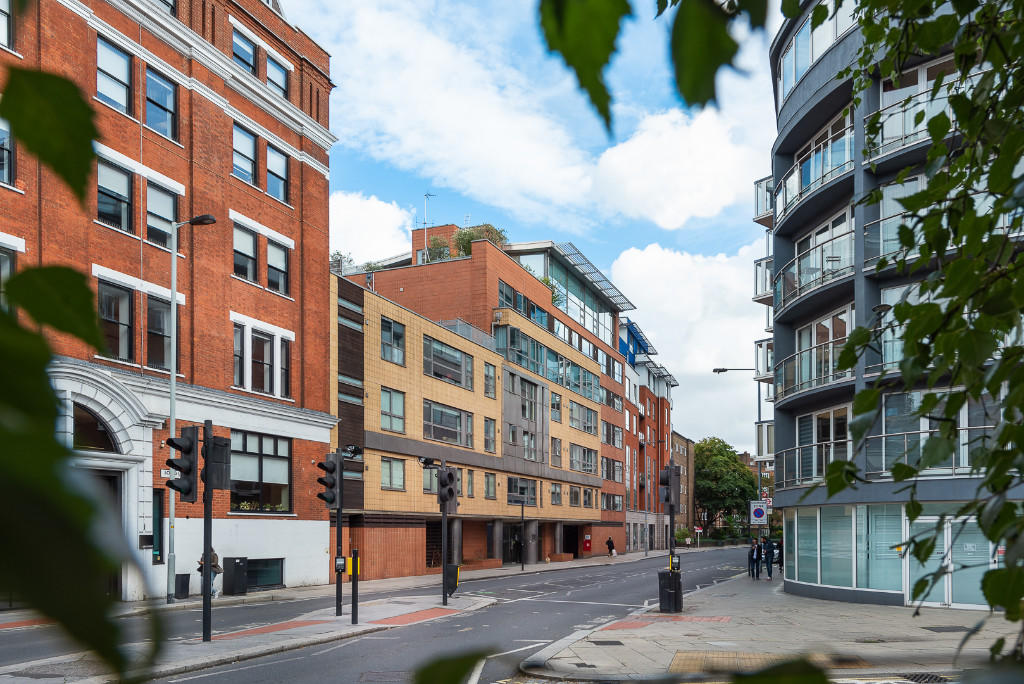 Main image of property: Long Lane, London, SE1