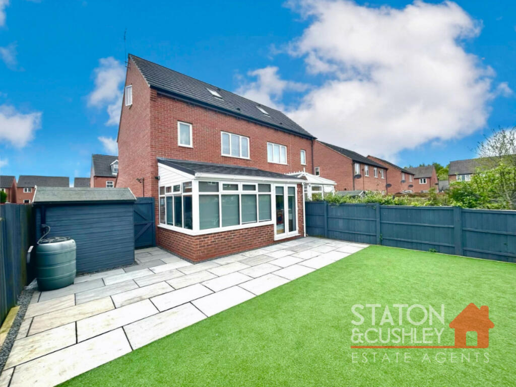 3 bedroom semidetached house for sale in Hewett Street, Warsop Vale, NG20