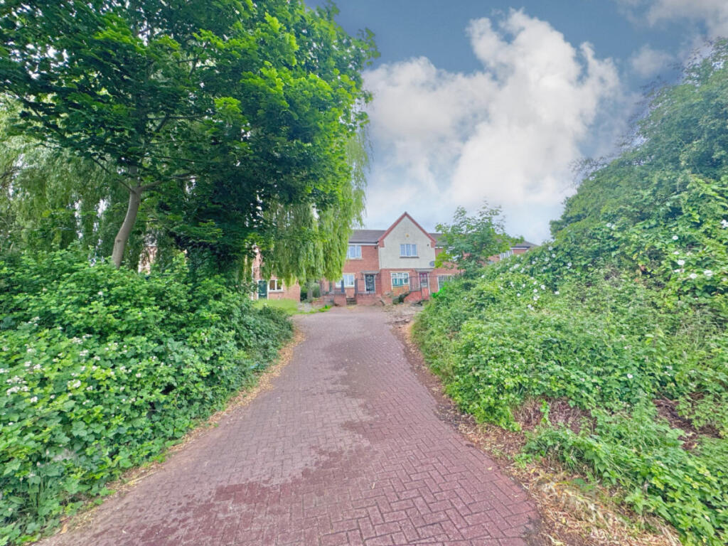 Main image of property: Main Road, Boughton, NG22