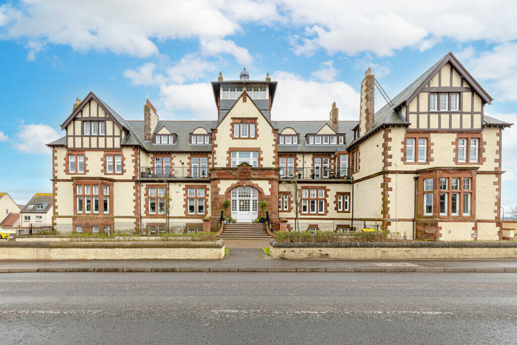 3 bedroom apartment for sale in 17 Marine House, Gullane, EH31 2ER, EH31