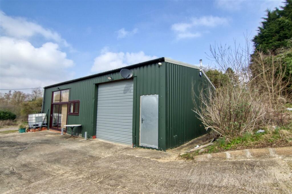 Additional property image - Brooklands View, Tenpenny Hill, Thorrington