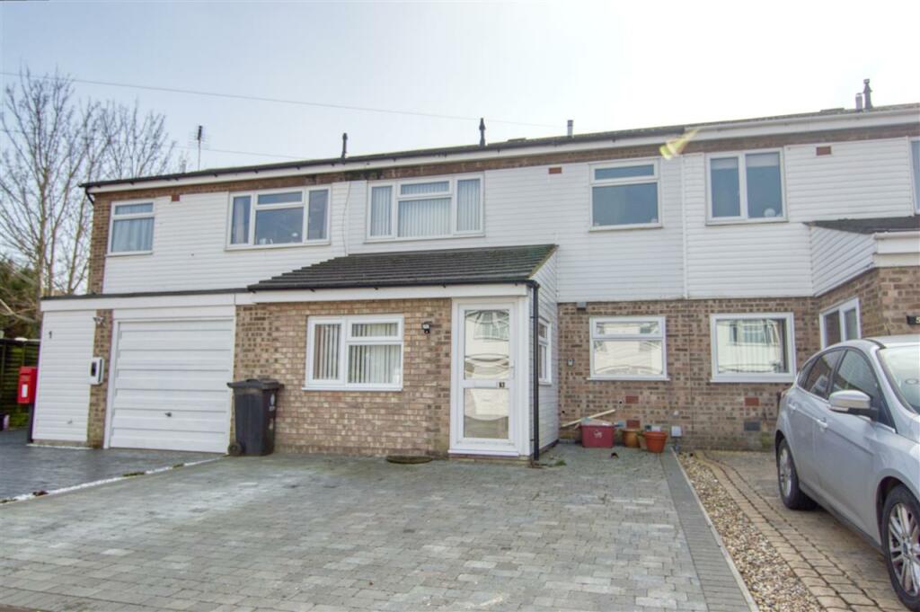 3 bedroom terraced house for sale in Hastings Place, Brightlingsea, CO7