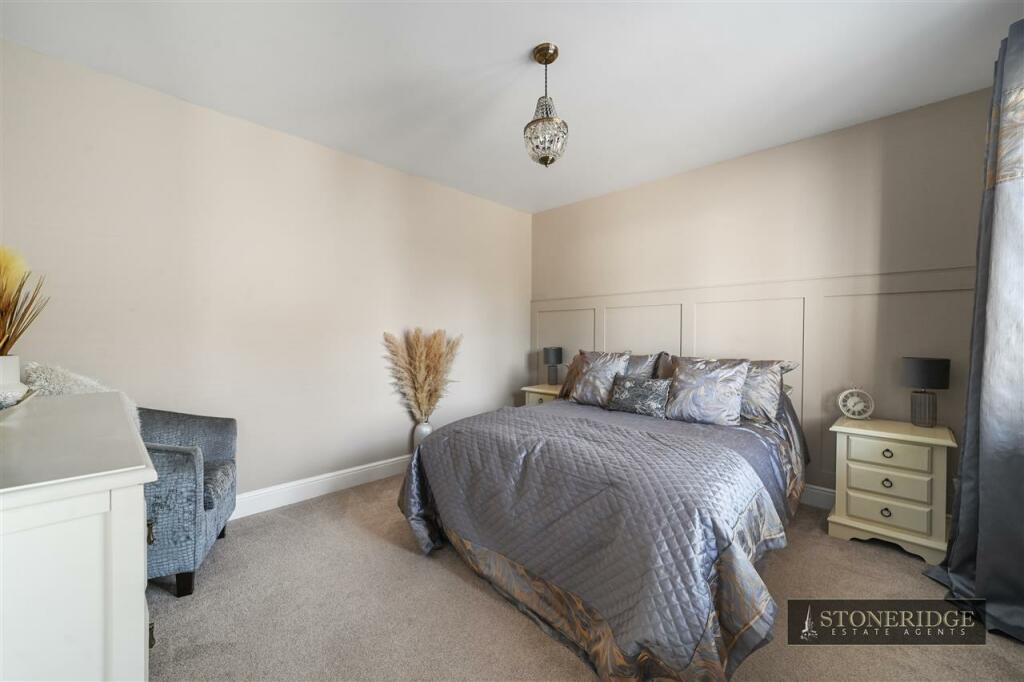 Additional property image - Maltings Lodge, Frating Road, Great Bromley