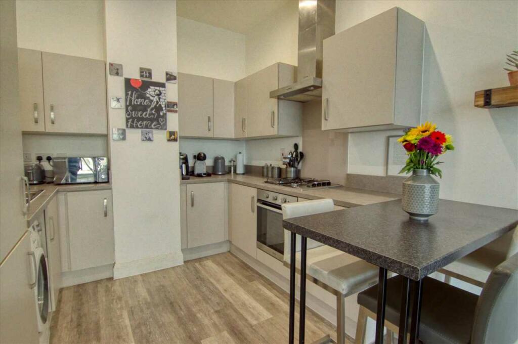 Additional property image - Harbour square, Waterside Marina, Brightlingsea