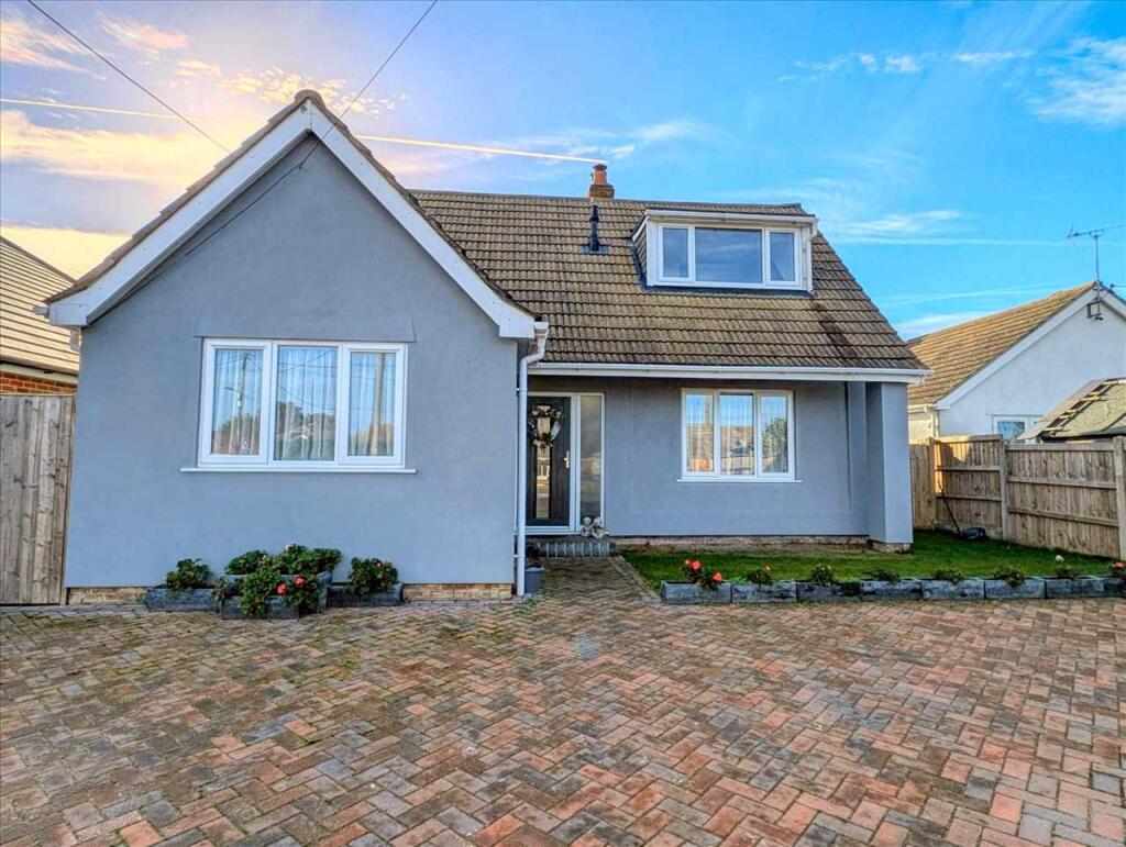 Main image of property: Point Clear Road, St Osyth