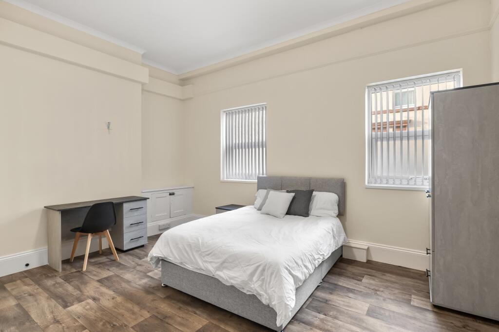 Main image of property: 56 Charlotte Street, Keyham, Plymouth