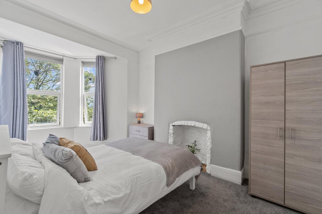 Main image of property: 1a Providence Place, Stoke, Plymouth