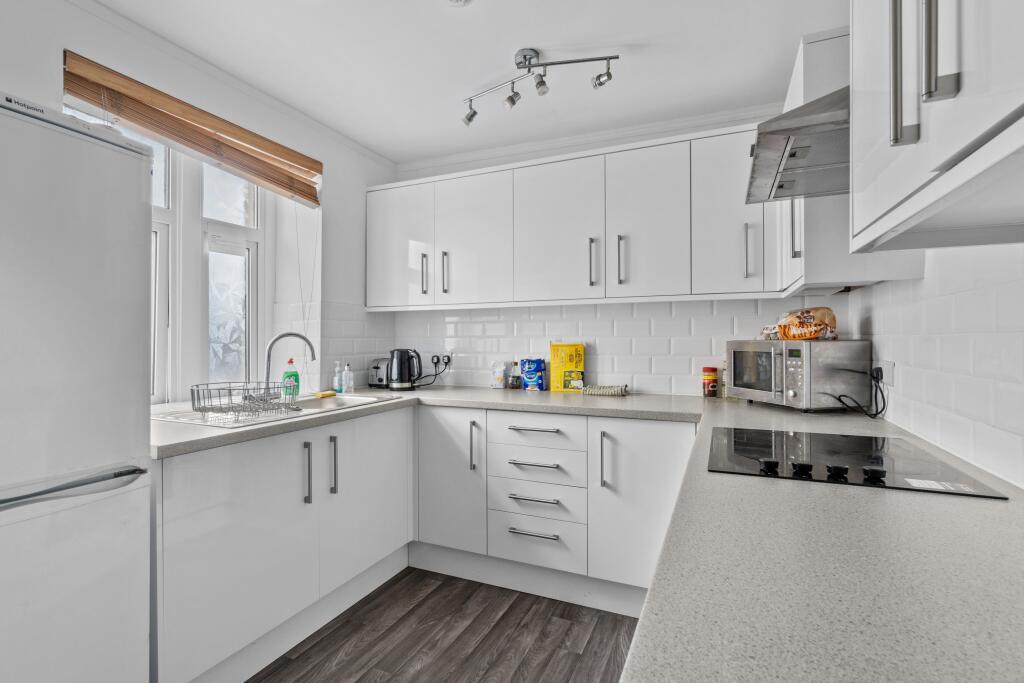 Main image of property: 31 Fellowes Place, Stoke, Plymouth