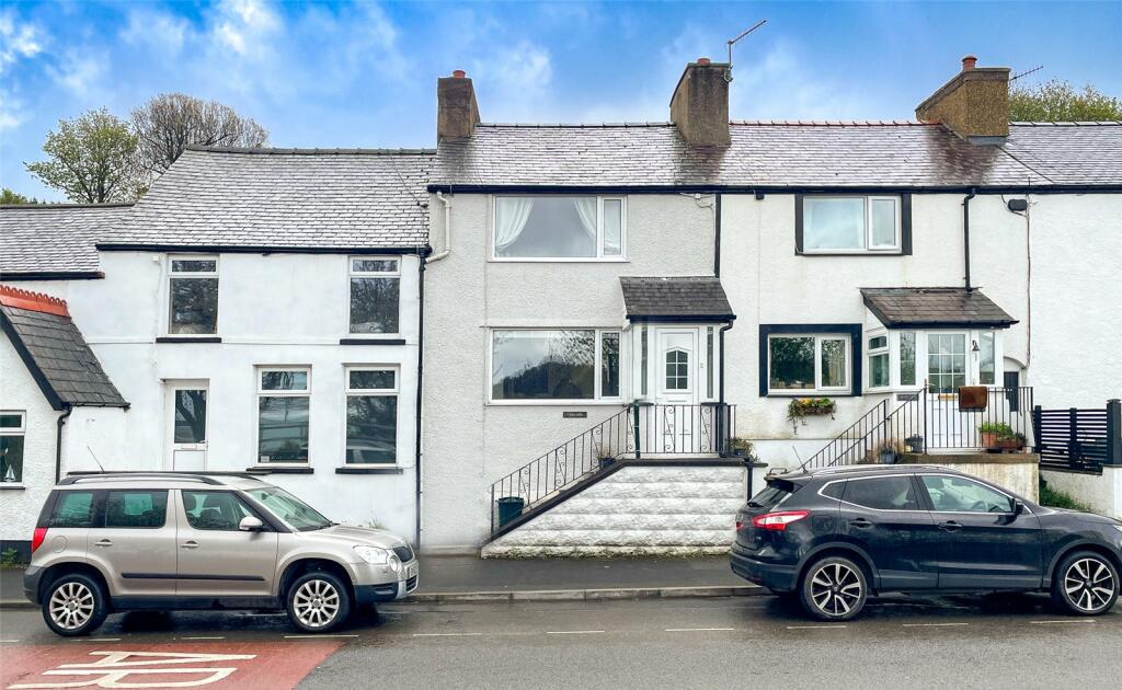 2 bedroom terraced house for sale in Llanrwst Road, Glan Conwy, Colwyn Bay, Conwy, LL28