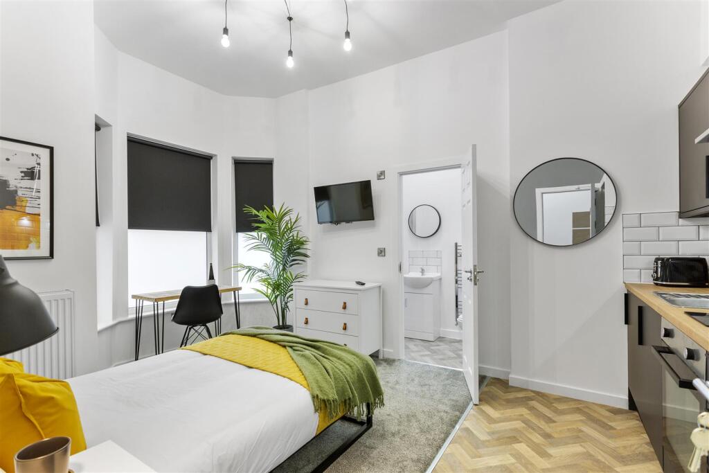 Main image of property: Gregory Boulevard, Nottingham