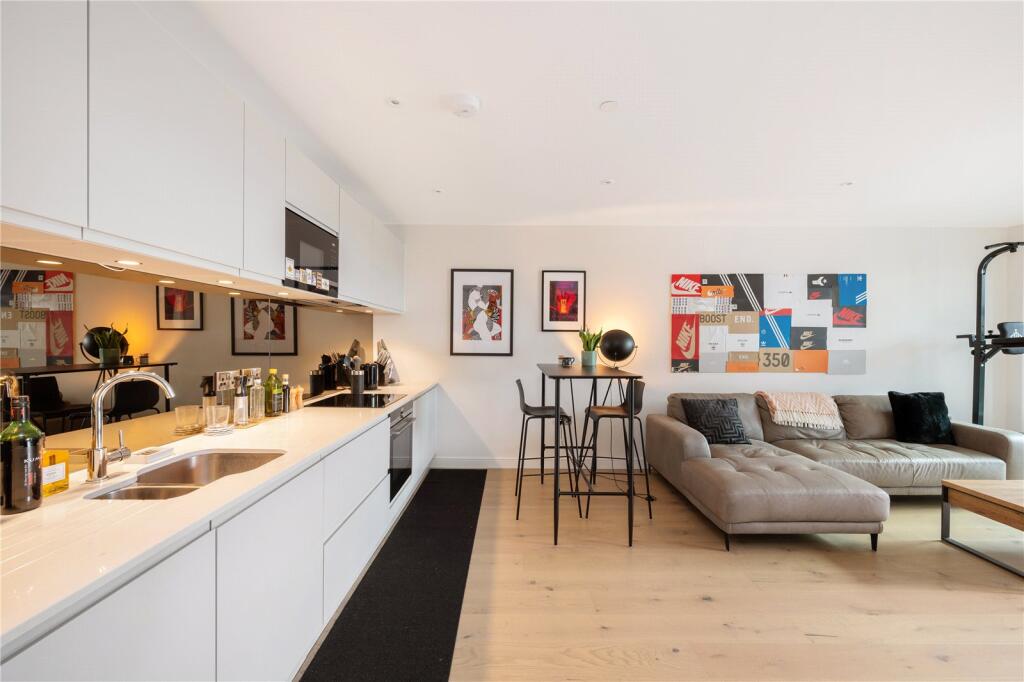 Main image of property: Bronze Building, 18 Buckhold Road, Wandsworth, SW18