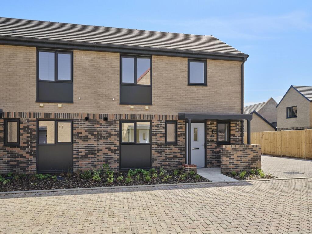 2 bedroom semidetached house for sale in Adams Road, Laureate Fields