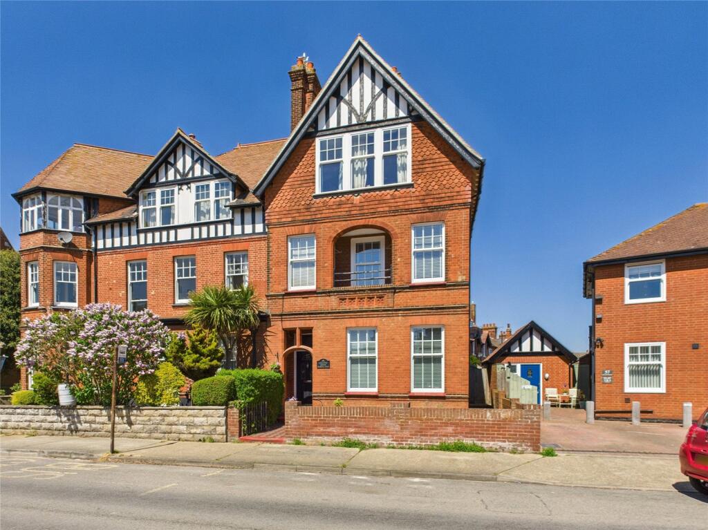 Main image of property: Orwell Road, Felixstowe, Suffolk, IP11