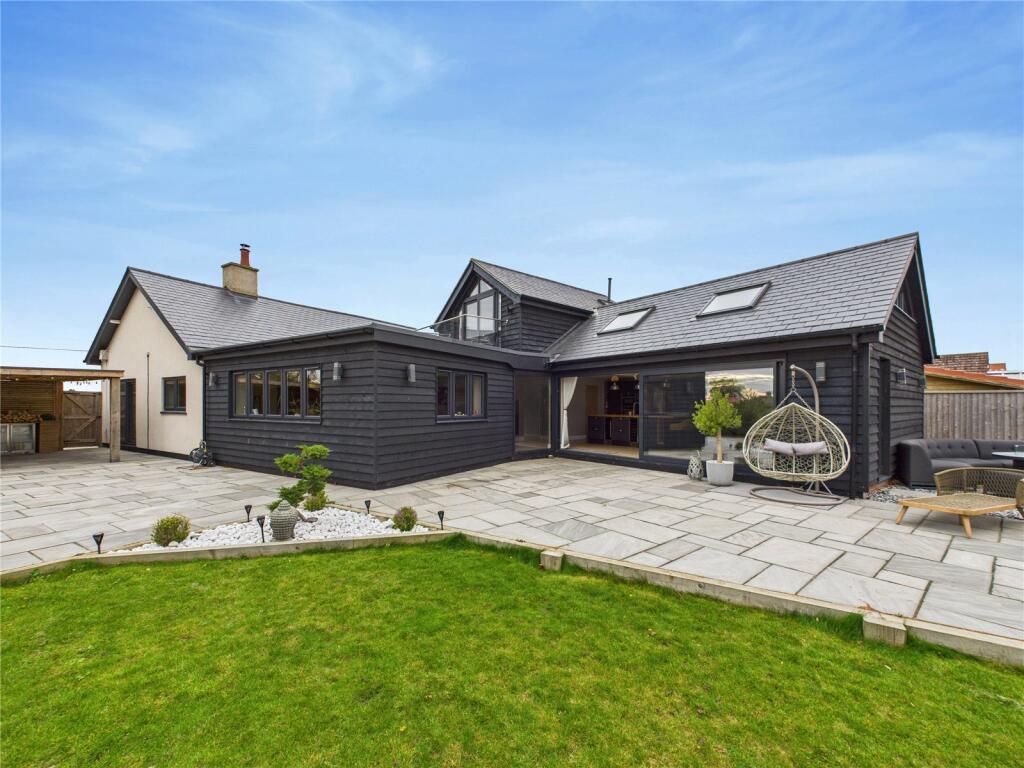 Main image of property: Grimston Lane, Trimley St. Martin, Felixstowe, Suffolk, IP11