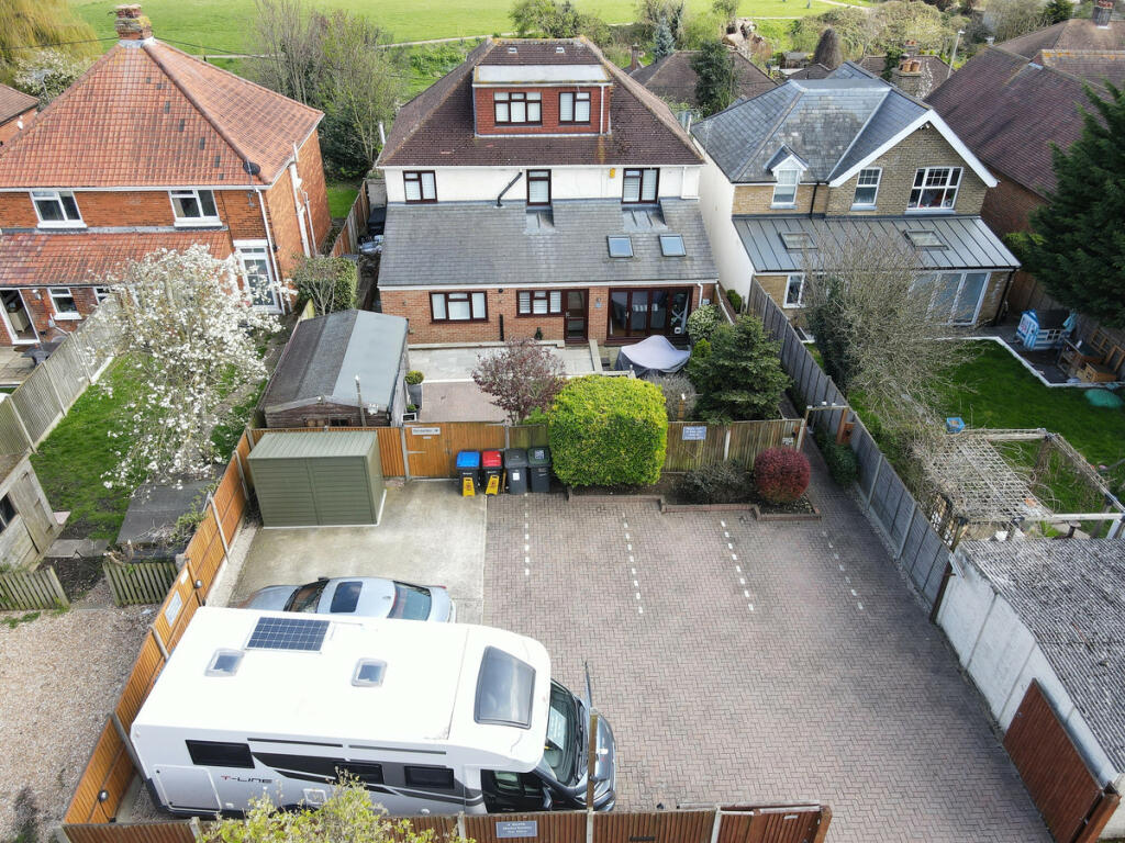 Additional property image - Broad Oak Road, Canterbury, CT2