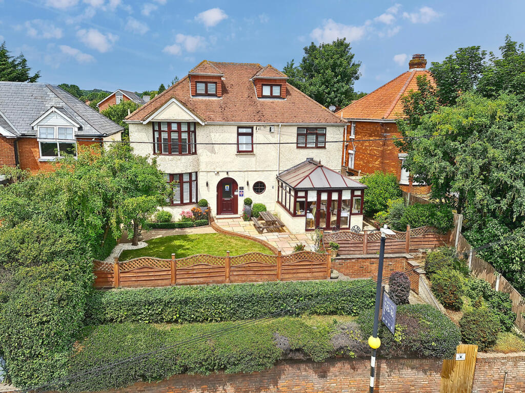 Additional property image - Broad Oak Road, Canterbury, CT2