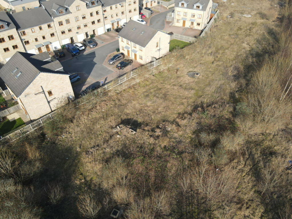 Additional property image - Berry Drive, Shipley, BD17